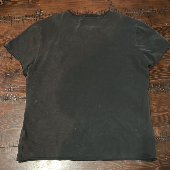 Iron Maiden band tee - Picture 2 of 2